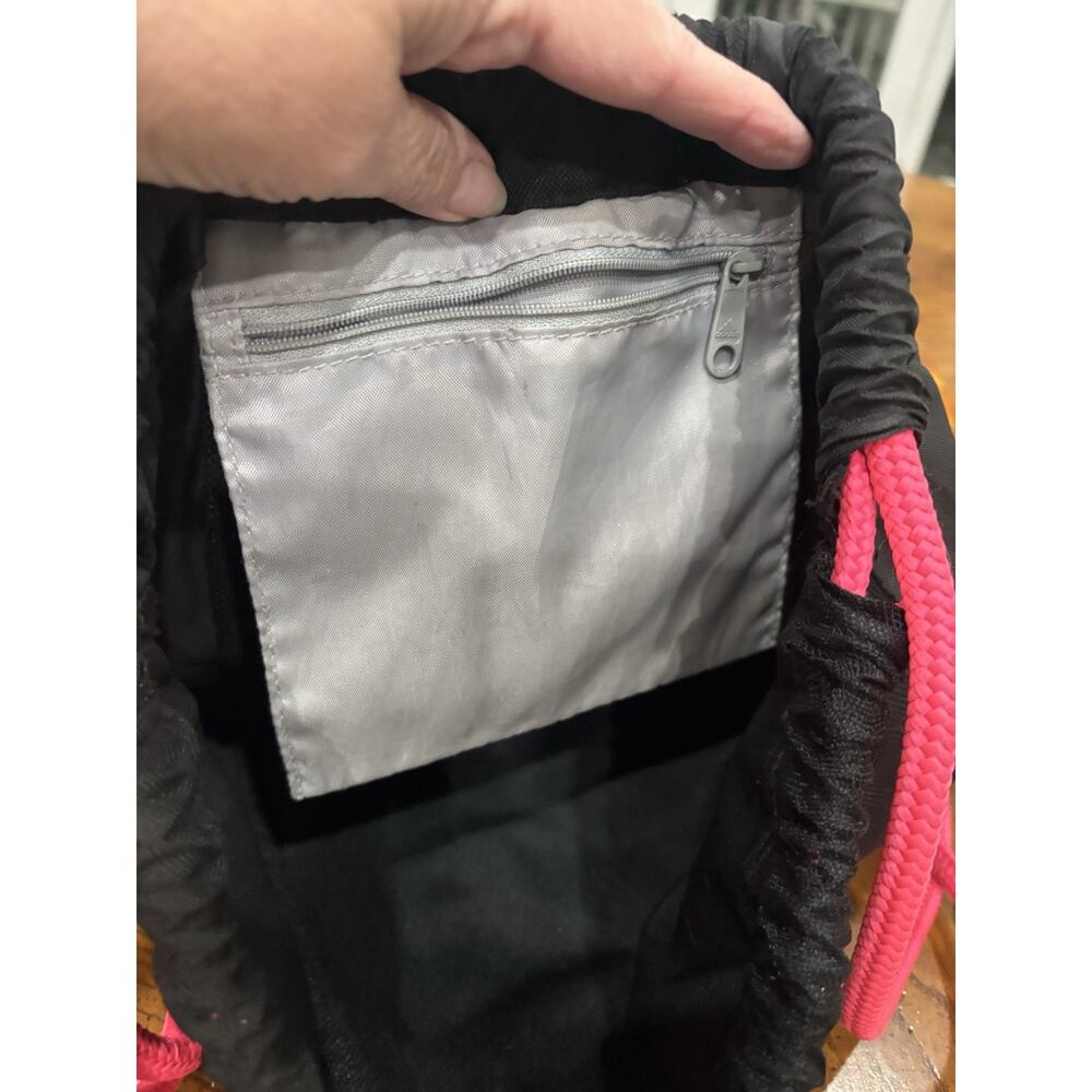 Adidas Black/Hot Pink Drawstring Gym Sack Backpack 15L 3 Pockets Zip Sporty - Picture 8 of 16